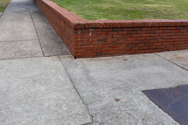 Landscape Retaining Wall Repair Costs — Cost of Landscape Retaining Wall Repair